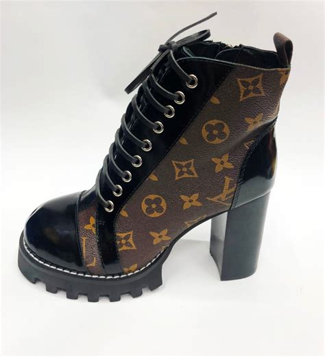 botas louis vuitton para mujer|heels louis vuitton boots.